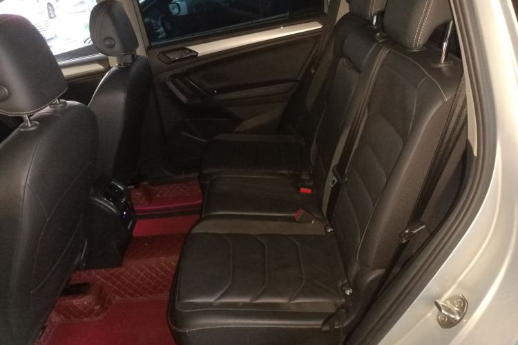 Used Volkswagen Tiguan L 2020 330TSI Automatic Two-Wheel Drive Smart Luxury Edition China VI Standard