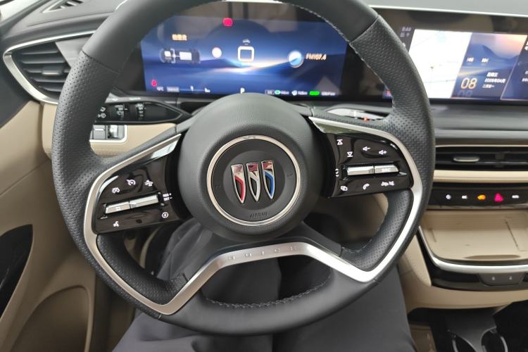 Used Buick GL8 New Energy 2025 Lu Shang Luxury Edition 7-Seater
