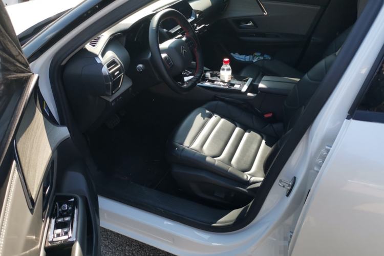 Used Citroen C5 X 2021 1.6T Enjoy the Extraordinary Driver Seat