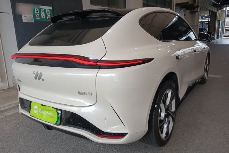 Used IM LS7 2024 90 kWh Max Elite Rear-Drive Version