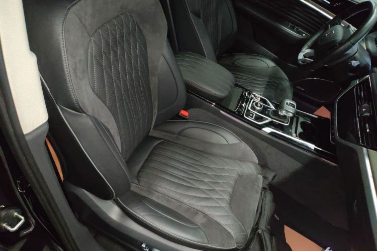 Used Hongqi HS5 2022 Revised Version 2.0T Smart Connect Flagship Edition