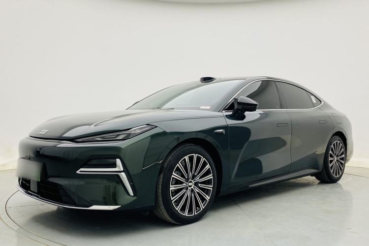 Used Geely Galaxy 8 2025 130km EM-P Starship Edition
