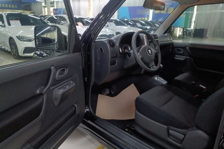 Used Suzuki Jimny 2012 1.3 AT JLX Navigation Edition