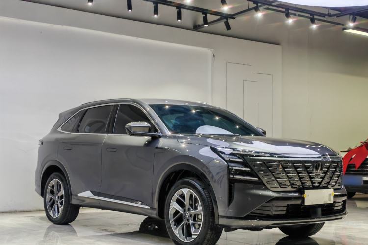 Used Changan CS75 PLUS 2025 4th Generation 1.5T New Blue Whale Smart Flagship Version