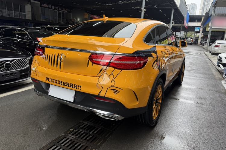 Used Mercedes-Benz GLE Coupe 2018 GLE 320 4MATIC Coupe SUV Exterior 1