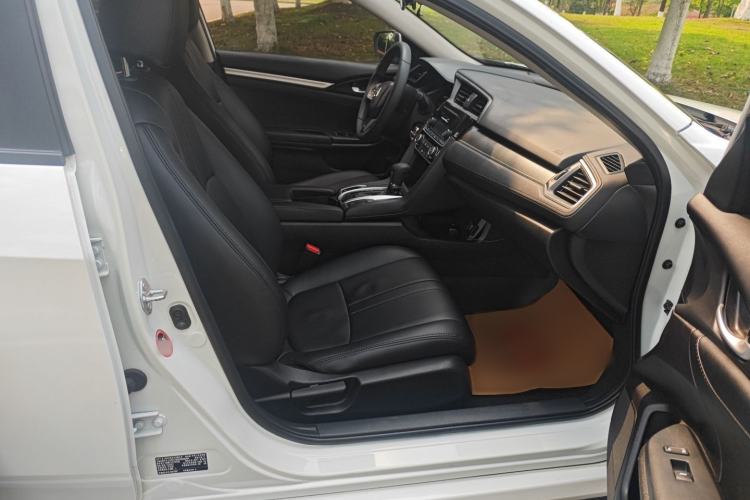 Used Honda Civic 2016 180TURBO CVT Comfort Version