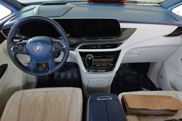 Used Buick GL8 2020 Avenir Avia Four-Seat Luxury Edition
