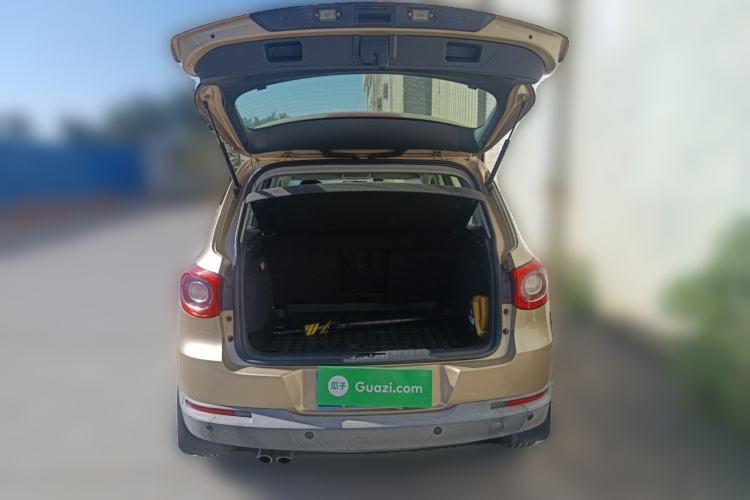 Used Volkswagen Tiguan 2012 1.8TSI Automatic Two-Wheel Drive Trend Edition Trunk