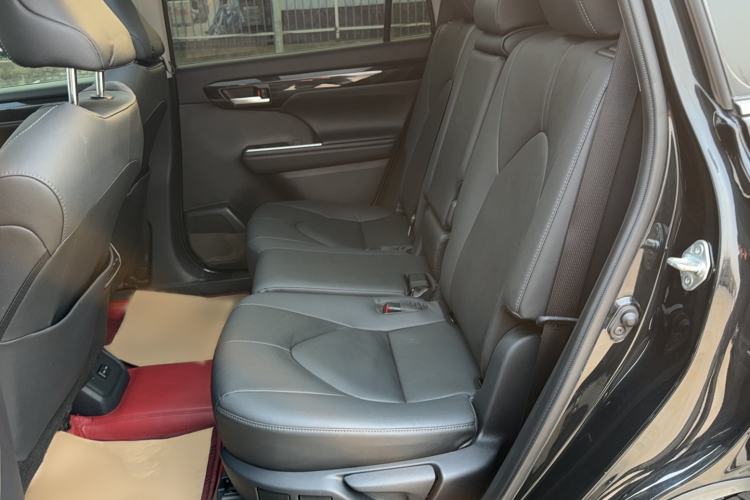 Used Toyota Highlander 2023 2.5L Smart Electric Hybrid Dual-Engine Four-Wheel Drive Prestige Version – 7 Seats