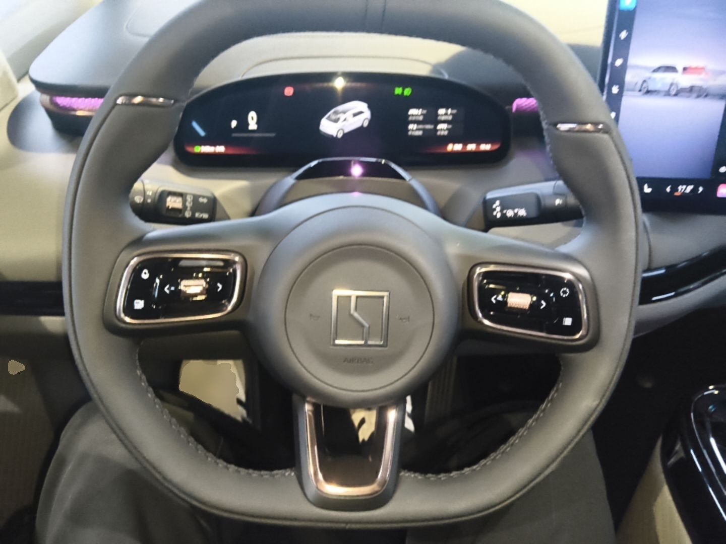 Zeekr MIX 2025 Intelligent Driving Version — снимка 13