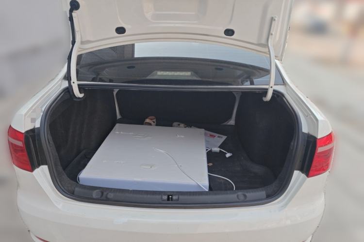 Used Volkswagen Lavida 2013 Revised Classic 1.6L Automatic Fashion Edition