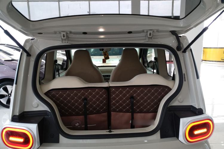 Used Wuling Hongguang MINIEV 2024 3rd Generation 215km Youth Edition Trunk