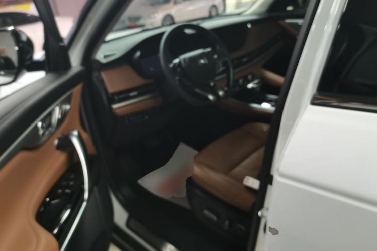 Used CHANGAN CS95 2021 2.0T Two-Wheel Drive Luxury Version
