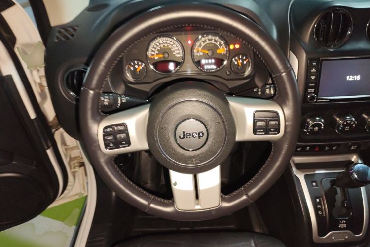 Used Jeep Compass 2014 Revised Version 2.0L Two-Wheel Drive Elite Edition
