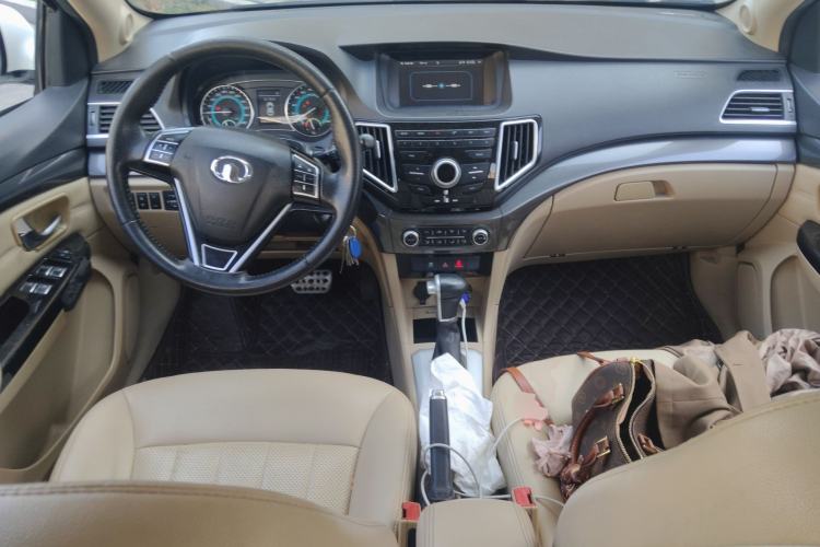 Used Great Wall C30 New Energy 2017 EV Enjoyment Model Center Console