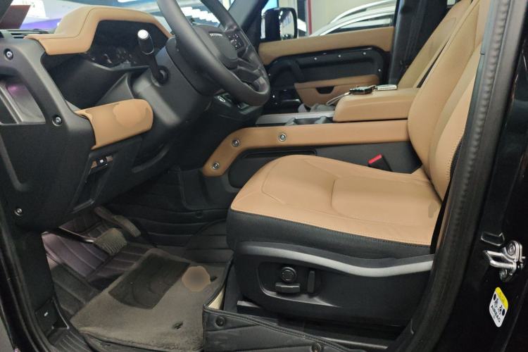 Used Land Rover Defender 2025 110 3.0T P400 – Dynamic HSE