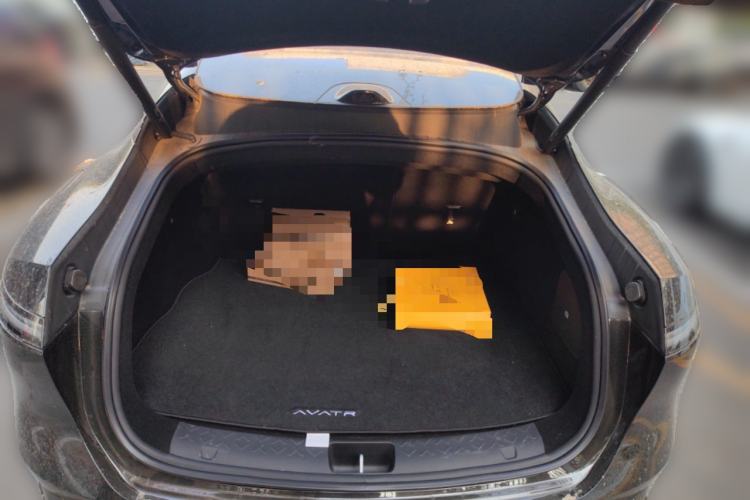 Used Avatr 06 2025 Pro All-Electric Version Trunk