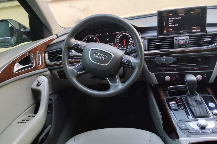 Used Audi A6L 2012 30 FSI Luxury Model
