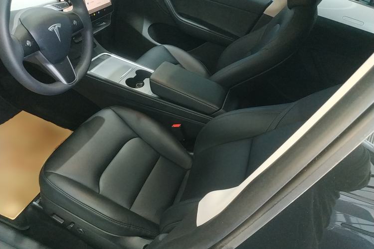 Used Tesla Model Y 2024 Rear-Wheel-Drive Version Left Front Seat