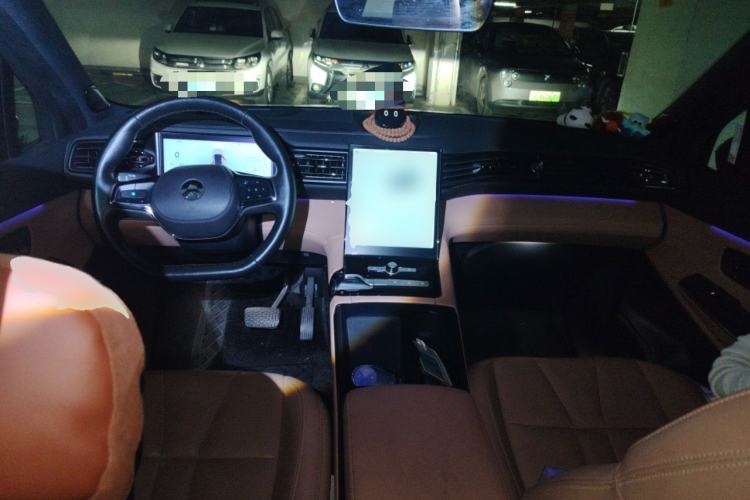 Used Nio ES8 2022 100 kWh 7-Seater Version
