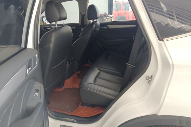 Used Roewe RX5 2016 20T Two-Wheel Drive Automatic Internet Smart Edition Left Rear Seat