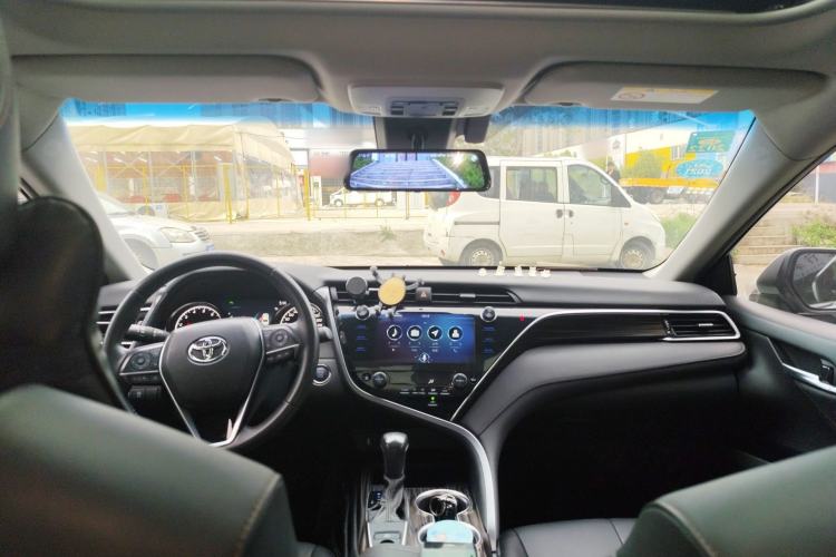 Used Toyota Camry 2019 Revised Version 2.0G Luxury Edition