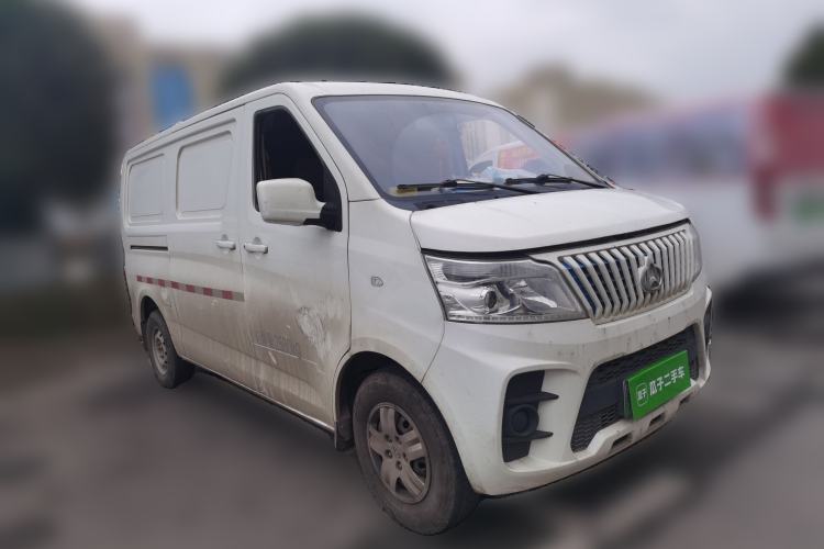 Used CHANGAN KAICHENG Ruixing EM60 2022 All-Electric Van 4498 mm Long Flat Roof Double-Swing Doors 2 Seats 60 kW 41.86 kWh
