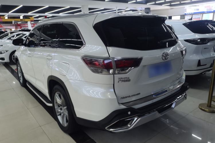 Used Toyota Highlander 2017 2.0T Four-Wheel Drive Luxury Edition 7 Seats
