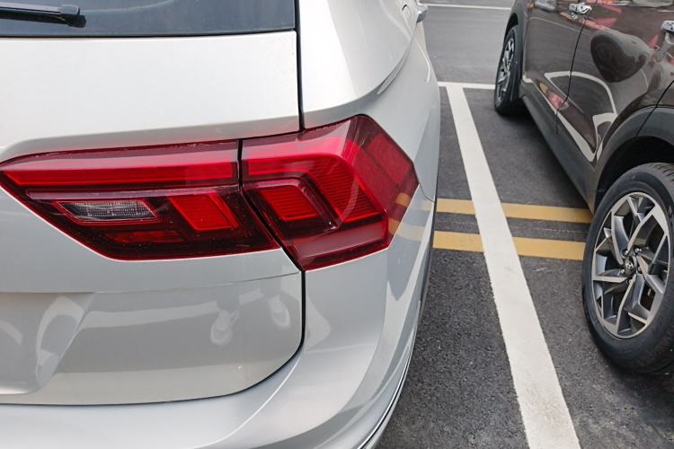 Used Volkswagen Tiguan L 2021 330TSI Automatic Two-Wheel Drive R-Line Enhanced Edition
