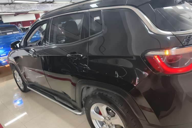 Used Jeep Compass 2019 220T Automatic Family Edition