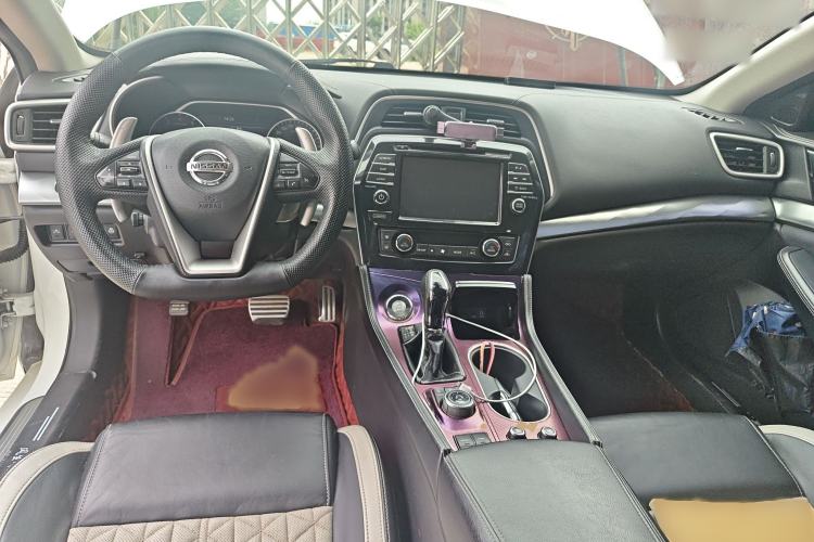 Used Nissan Maxima 2016 2.5L XV Ultimate Edition
