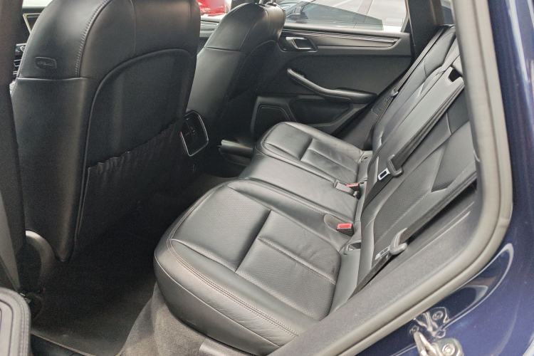 Used Porsche Macan 2020 Macan 2.0T Left Rear Seat