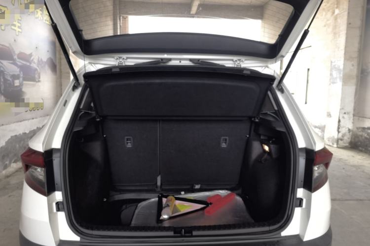 Used Skoda Karoq 2020 TSI280 Luxury Smart Edition China VI Standard Trunk