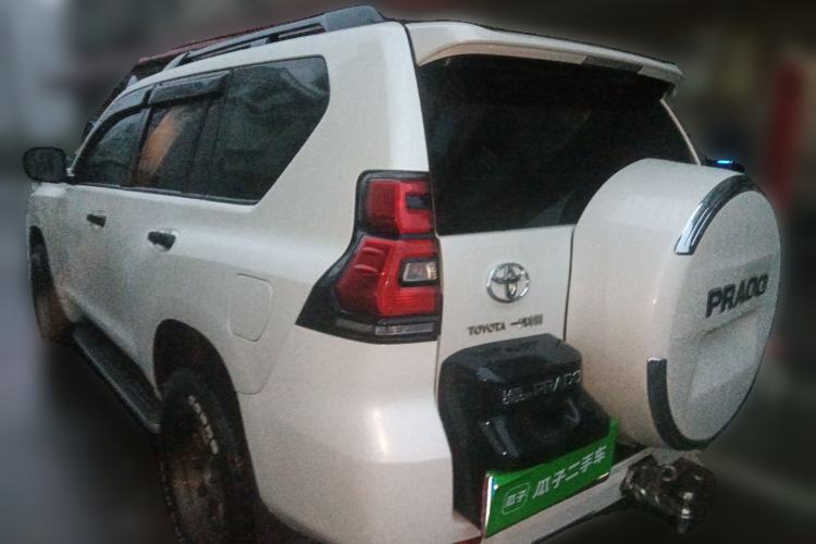 Used Toyota Prado 2018 3.5L Automatic TX-L with Rear-Mounted Spare Tire Rear Left 45 Deg