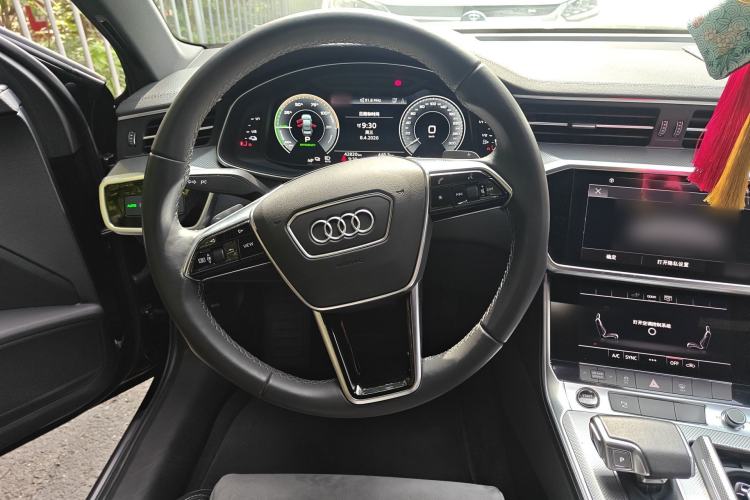 Used Audi A6L New Energy 2020 55 TFSI e quattro Steering Wheel