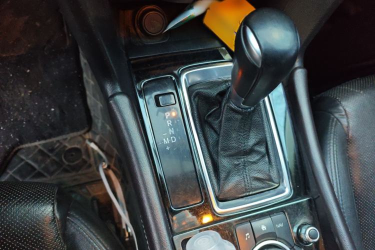 Used Mazda Mazda 3 Axela 2017 Hatchback 2.0L Automatic Sport Model China V Emission Standard
