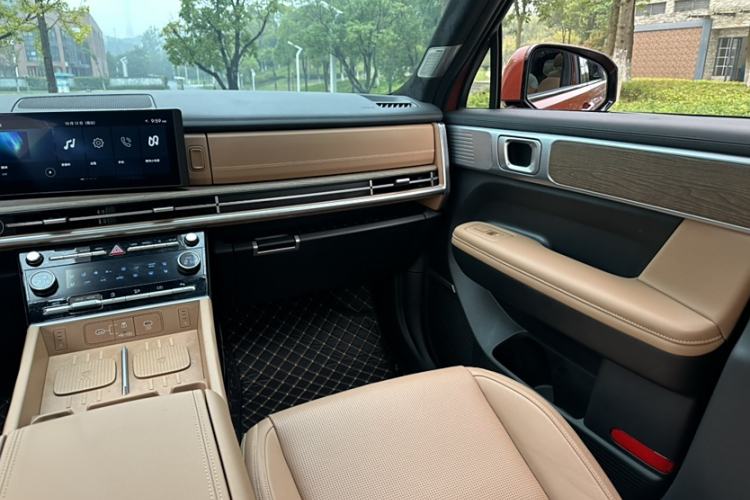 Used Hyundai Santa Fe 2024 2.0T Connoisseur Pro Max
