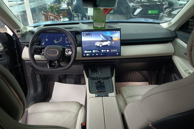 Used Lynk & Co 08 EM-P 2023 220km All-Wheel-Drive Performance Halo