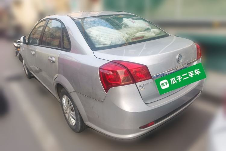 Used Buick Excelle 2015 1.5L Automatic Classic Model
