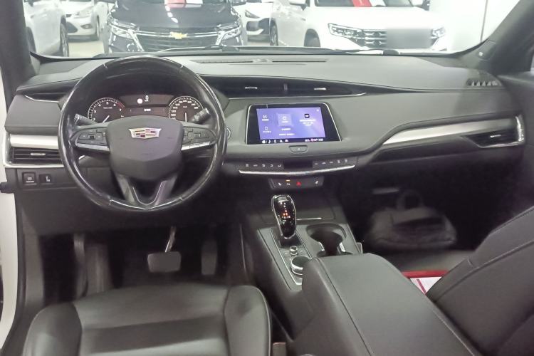 Used Cadillac XT4 2020 28T Two-Wheel-Drive Leading Version