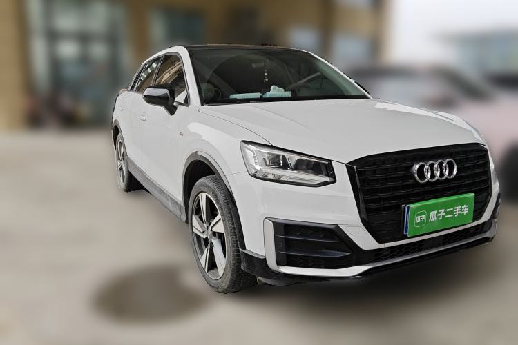 Used Audi Q2L 2020 35 TFSI Fashion Dynamic Model Front Right 45 Deg