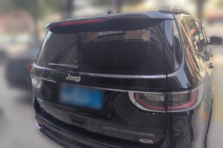 Used Jeep Grand Commander 2018 2.0T Four-Wheel Drive Smart Enjoyment Version China V Emission Standard
