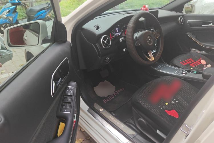 Used Mercedes-Benz A-Class 2018 A 200 Dynamic Edition Driver Seat