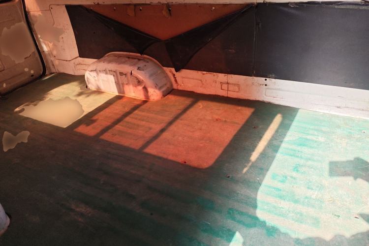 Used King Long Golden Way 2015 2.0L Value-Packed Practical Version 4G21B