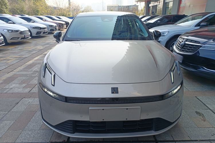 Used Lynk & Co 07 2024 EM-P 126 Long-Range Halo
