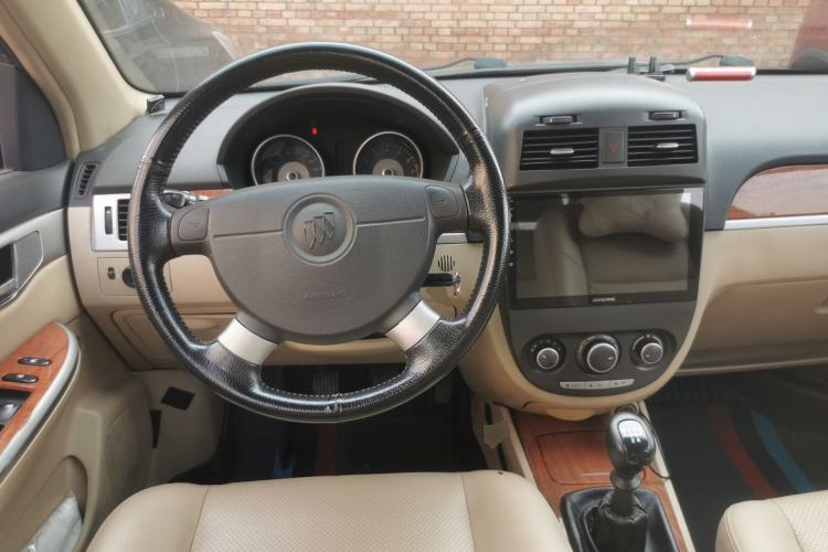 Used Buick Excelle 2011 1.6 LE-MT
