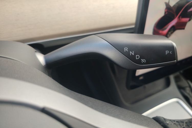 Used Tesla Model Y 2021 Long-Range All-Wheel-Drive Version 3D7