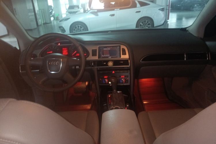Used Audi A6L 2008 2.4L Technology version Center Console