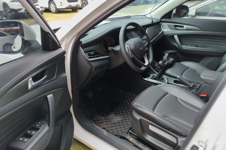 Used CHANGAN CS35PLUS 2022 1.6L Manual Luxury Edition Driver Seat