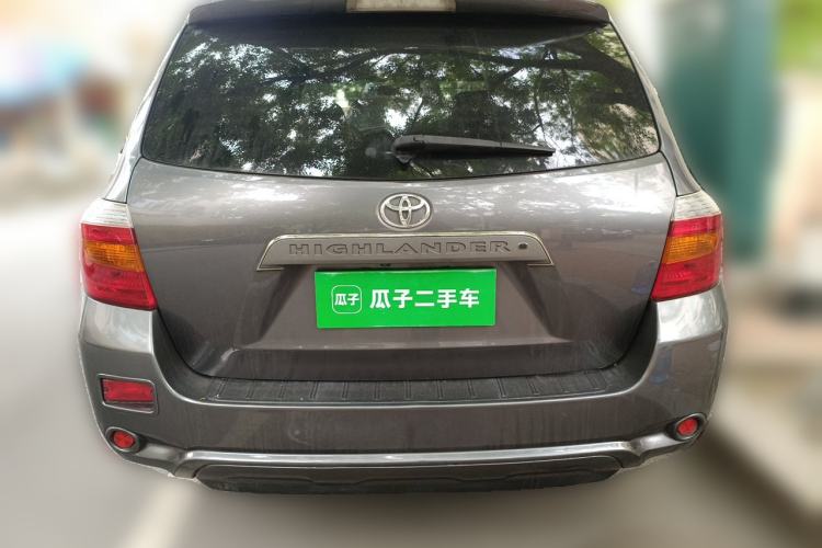 Used Toyota Highlander 2009 2.7L Two-Wheel Drive 7-Seater Luxury Edition

